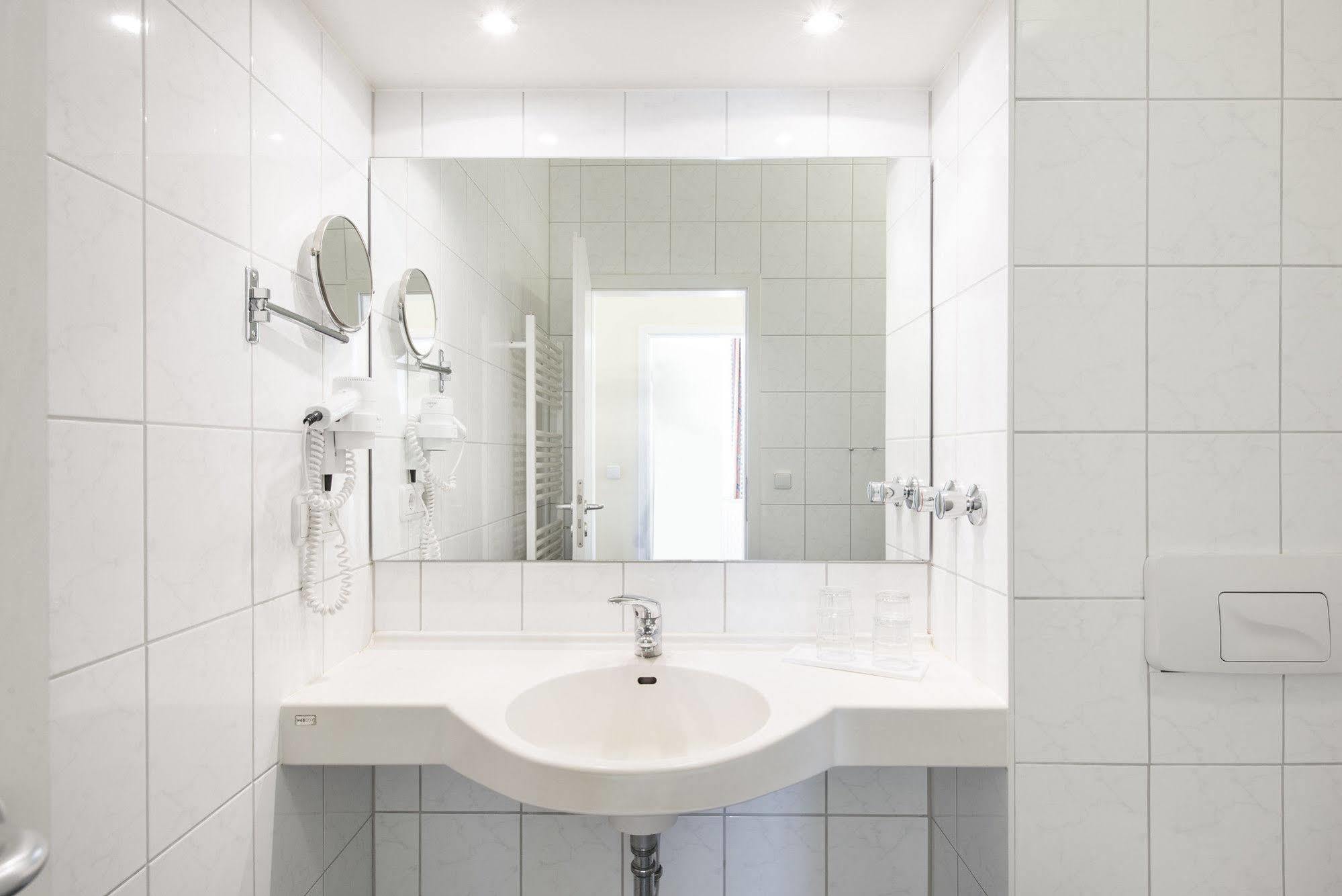 Aparthotel Kuehlungsborn, Villa Am Konzertgarten 외부 사진